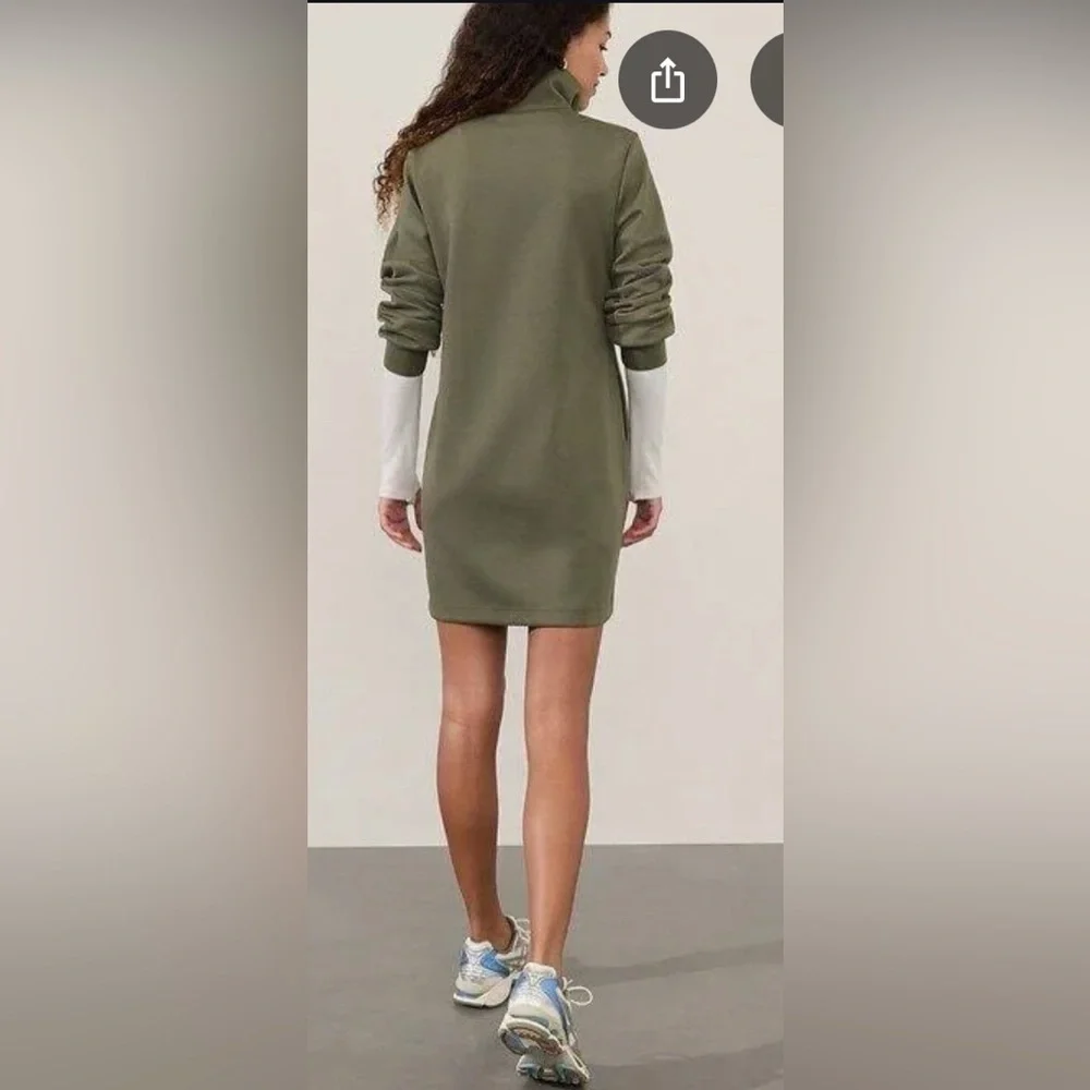 Athleta Green Long Sleeve Midi Dress - Picture 8 of 8